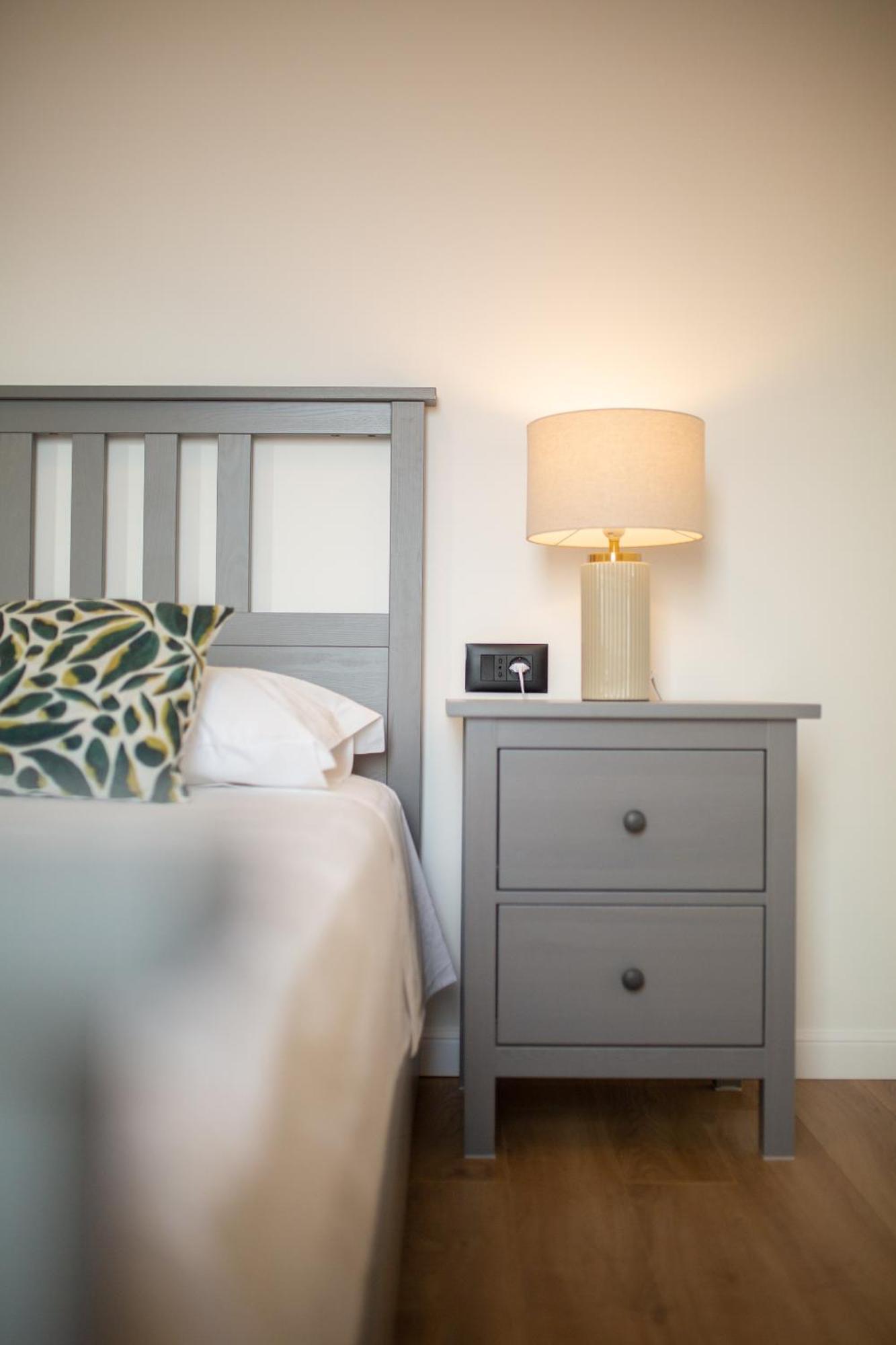 Seaside Elegance Suites Komiza Exterior photo